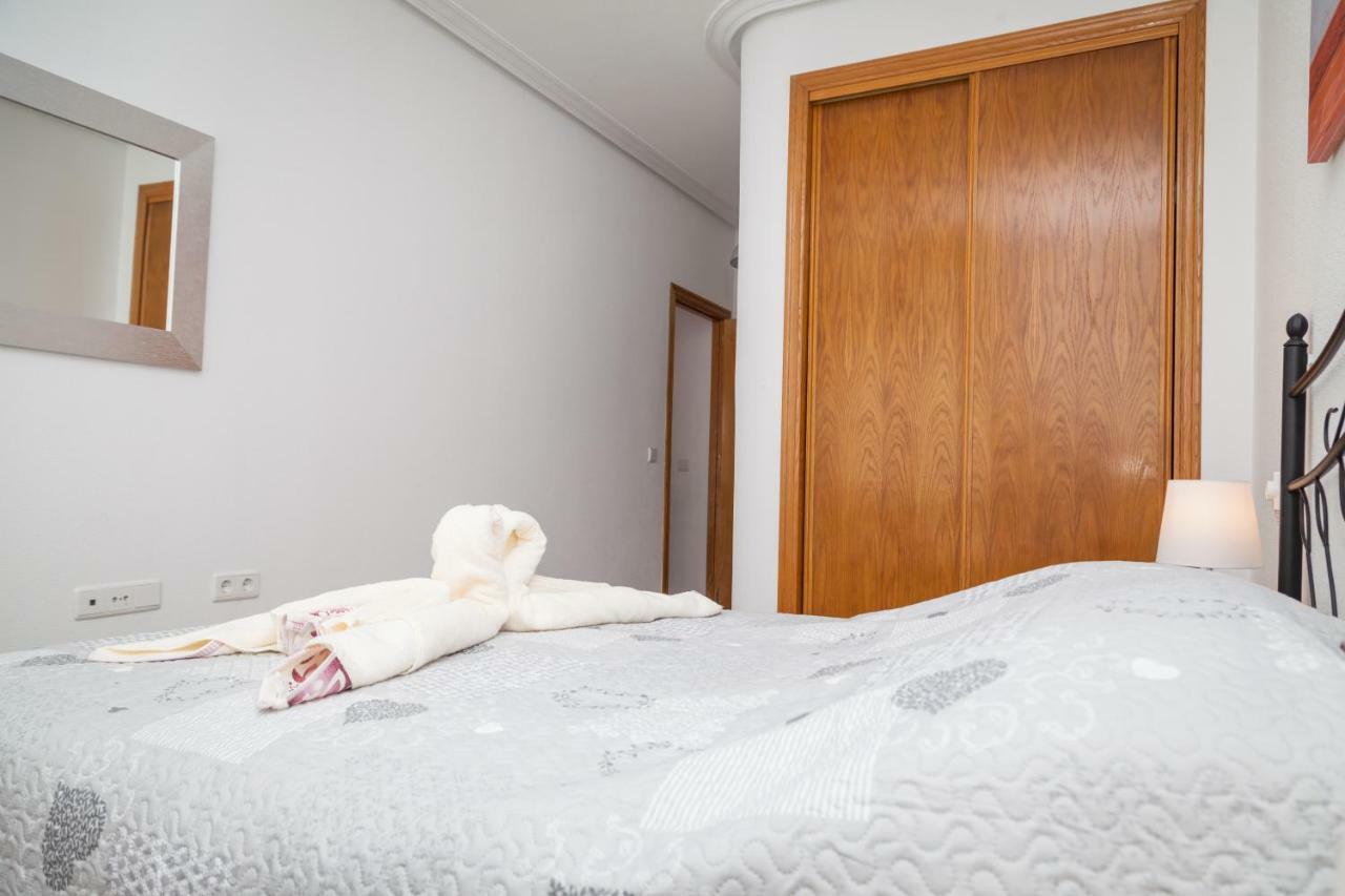 Apartment Solmar Torrevieja Extérieur photo